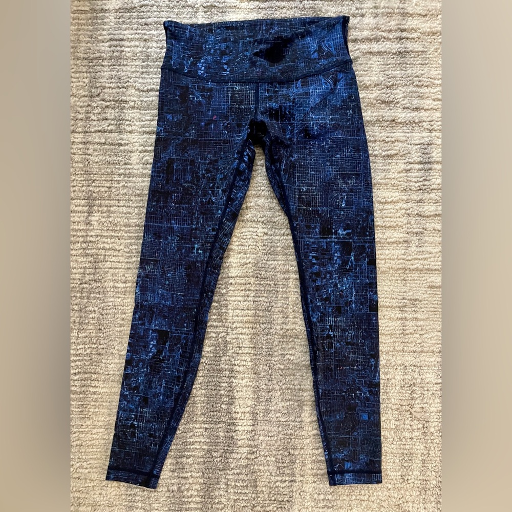 lululemon athletica Navy & Black Textured High-Rise Leggings